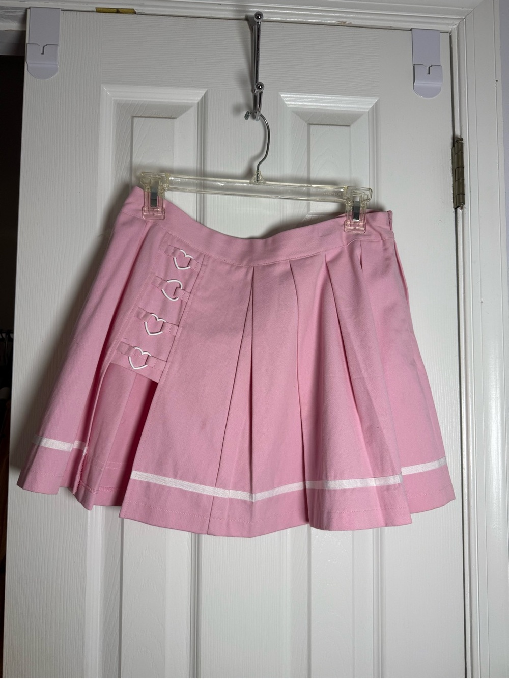 Poster girl Pink Pleated Mini Skirt with Heart Buckle Trim